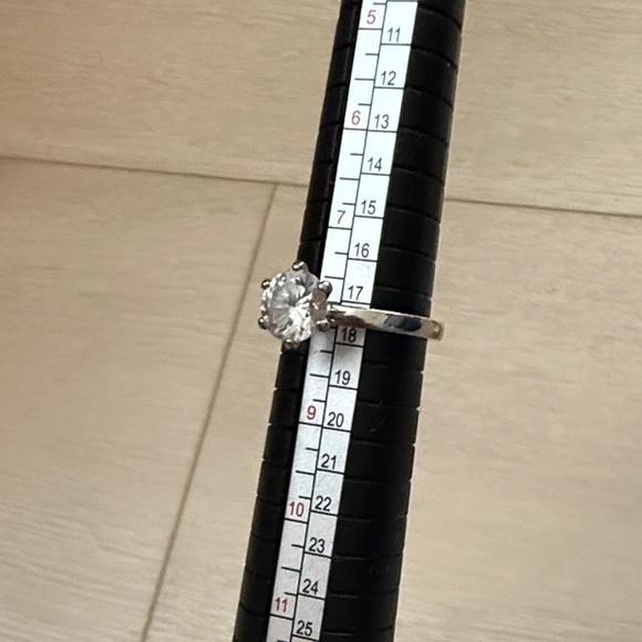 Silver Accented Solitaire Ring Perfect Vacation Ring - Picture 8 of 8